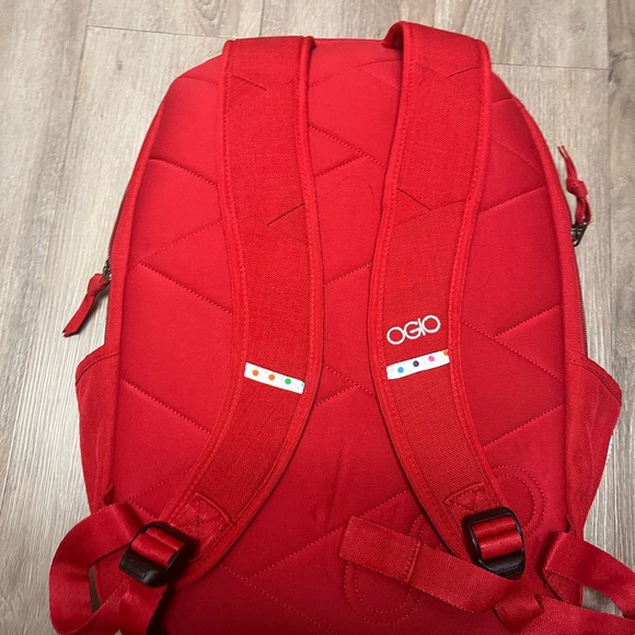 OGIO Bold Red Backpack - Picture 2 of 6